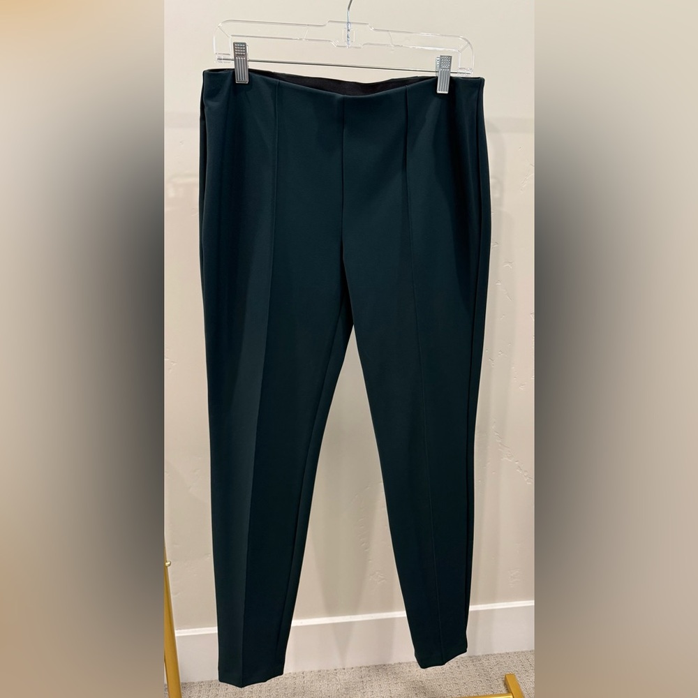 Express Olive Green Pleated Trousers. Excellent condition. Size medium.